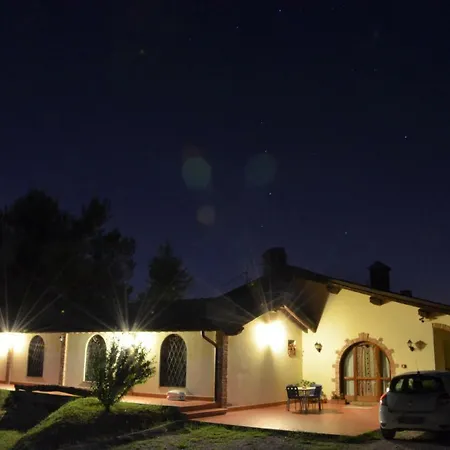 Santa Barbara Farmház